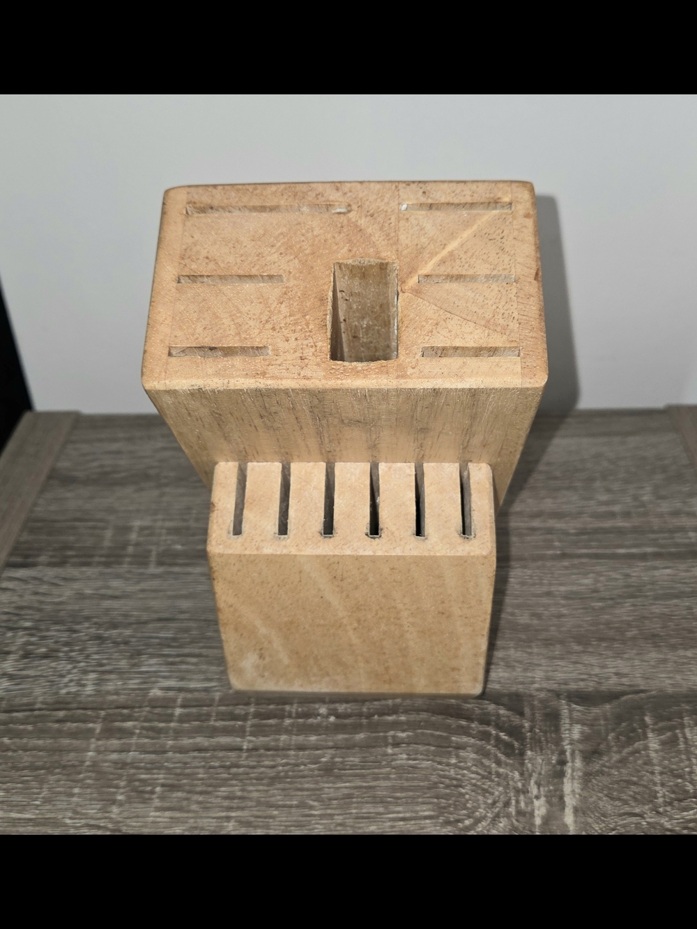 FarberWare Knife Block 13 Slot Wood Natural Finish Block Only SEE PICTURES.